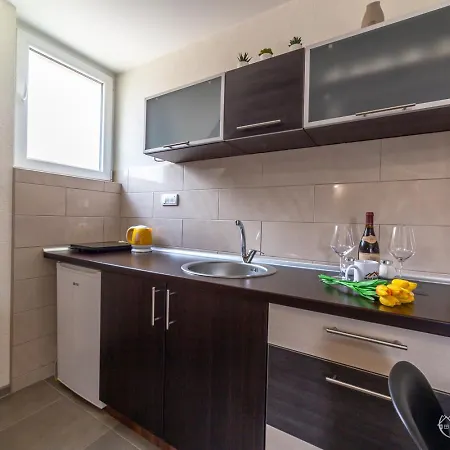 Διαμέρισμα Mak Basta *