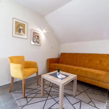 Mak Basta Διαμέρισμα